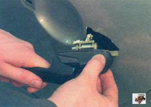 Снятие и установка наружной ручки задней двери Лада Калина ВАЗ 1118