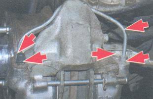 соединение тормозного шланга с колесным тормозным цилиндром